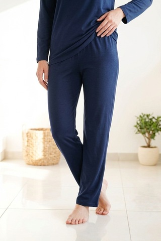 Aura Collections Kadın Pamuklu Uzun Kollu Üç Düğmeli Biyeli Soft Örme Pijama Takımı Lacivert