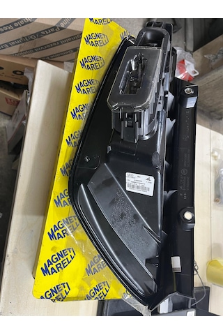 Stop Lambası Sağ Fiat Grande Punto Evo 2010 Ledli Duylu Magneti Marelli Mako Orijinal 51927096-51888059