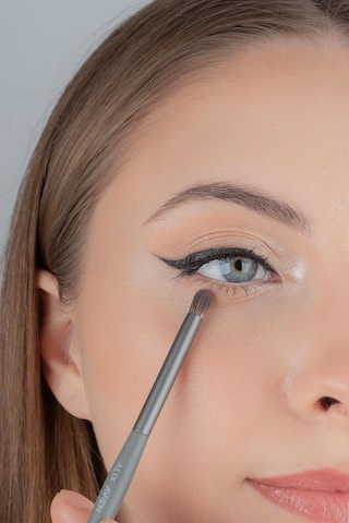 Alix Avien Dar Yapılı Far Karıştırma Fırçası Pencil Brush Aa202