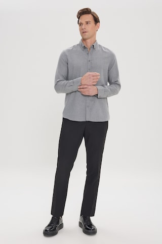 AC&Co / Altınyıldız Classics Erkek Acık Grı Slim Fit Dar Kesim Düğmeli Yaka Pamuklu Flanel Oduncu Gömlek Açık Gri