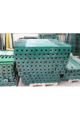 Panel Çit Diregi Aksesuarlı- -200cm- Yeşil Renk