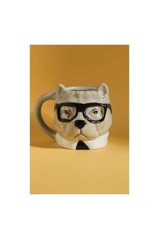 483 Ml Kapasiteye Sahip Bulldog Figürlü Mug Açık Ahşap