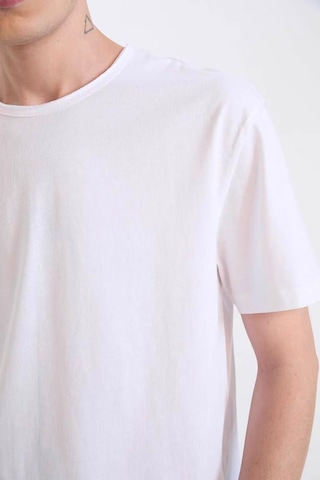 DeFacto %100 Pamuk Regular Fit Bisiklet Yaka Kısa Kollu Ağır Kumaş Tişört D5481AX25SPWT34
