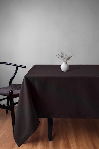 Keten Dokulu Füme Masa Örtüsü Zengin Renk Seçenekli Siyah