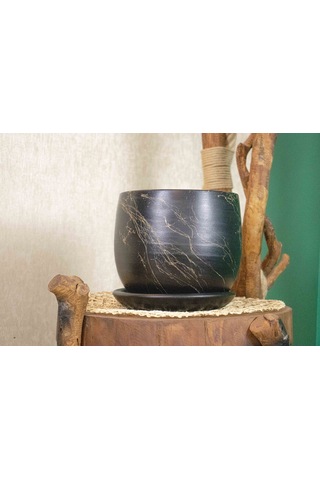 Bitki Tasarımı Ev Dekorasyon  Siyah Üzeri Gold Tabaklı Terracota Toprak Saksı Saksılık Salon Çiçeklik 19 CM