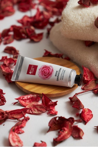 Thera Style Gül Özlü El ve Vücut Kremi 30 ML