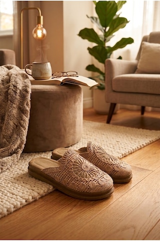 Relaxa Kadın Ev Gün Terliği, Yumuşak, Triko Kumaş,yumuşak Tabanlı, Şık Terlik Bronz Relaxa Kadın Ev Gün Terliği, Yumuşak, Triko Kumaş,yumuşak Tabanlı, Şık Terlik Bronz