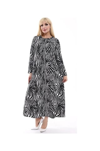 Kısmet Sepeti Kadın Büyük Beden Yumuşak Dokulu Siyah Beyaz Zebra Desen Elbise