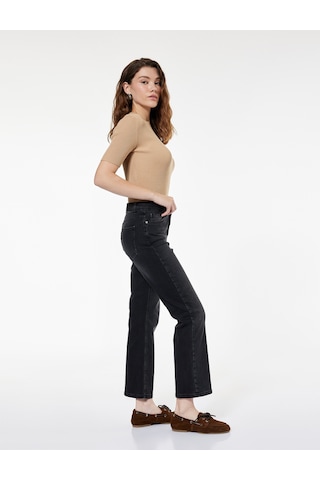 Koton Yüksek Bel Dar Kalıp Düğmeli Cepli İspanyol Paça Crop Jean Pantolon - Flare Jeans Siyah 7wal40010md