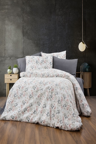 Soft Gri Çiçek Desenli Çift Kişilik Nevresim Takımı Modern Floral Tasarım Çok Renkli