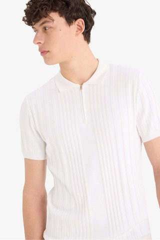 DeFacto Standart Fit Polo Yaka Yarım Fermuarlı Kısa Kollu Triko Tişört E3243AX25SPWT32