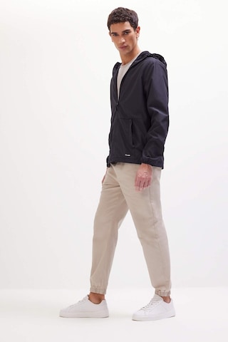 DeFacto %100 Pamuk Jogger Slim Fit Dar Kesim Beli Bağcıklı Gabardin Pantolon D8607AX25SPBG123