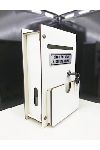 Beyaz Cepli Ahşap Dilek Öneri Ve Şikayet Kutusu