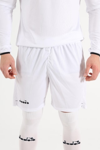 Diadora Elite Futbol Kaleci Forma Şortu Beyaz