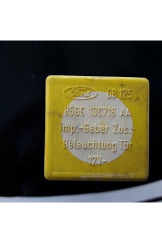 85Gg13C718Aa Ford Fiesta Escort Rölesi 85Gg13C718Aa Ford Fiesta Escort Rölesi