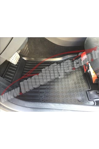 Mercedes B Serisi W246 2011-2018 Arası 3d Kauçuk Havuzlu Paspas