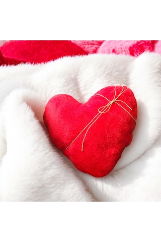 Sevgililer Günü Kırmızı Kalp Yastık 38x38
