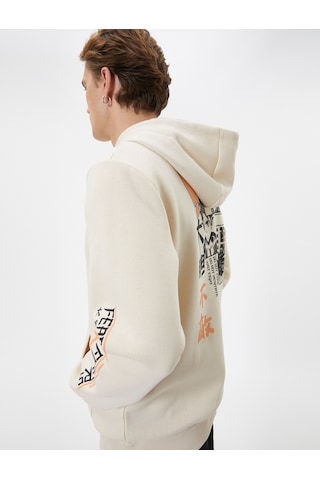 Koton Kapşonlu Sweatshirt Arkası Baskılı Kanguru Cep Detaylı Bej 4wam70254mk Ekru