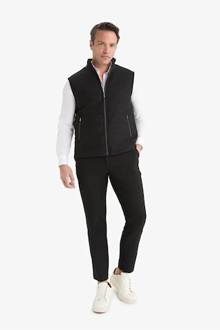 Defacto Slim Fit Dar Kesim Dik Yaka Astarlı Fermuarlı Cepli Mevsimlik Baharlık Yelek D7536AX25AU Bej