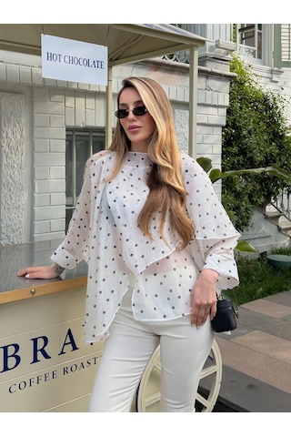 Laluvia Beyaz Puantiyeli Uçuşan Pelerin Bluz - 5088 Çok Renkli