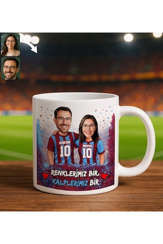 Bk Gift Kişiye Özel İsimli Bordo-mavi Sevgili Karikatürlü Beyaz Kupa Bardak İsim Ve Forma Numaralı Taraftar Kupa, Doğum Günü Hediyesi Kobitmeyencom3 Çok Renkli