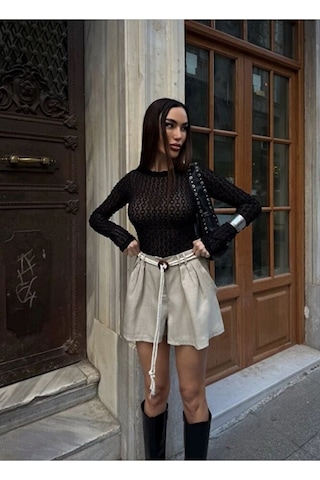 Nido Moda Kadın Örgü Kemerli Pileli Mini Şort Bej