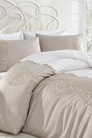 Dantela Elegance Nakışlı Pamuk Saten Çift Kişilik Nevresim Takımı Beyaz Bej