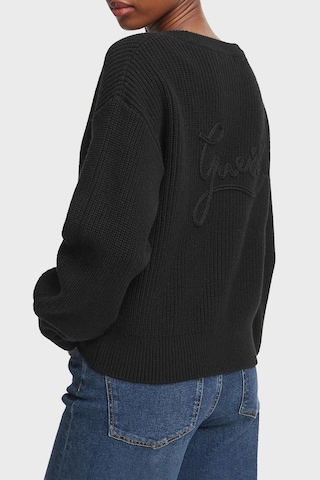 Guess Ls Vn Faith Cardi Pamuklu V Yaka Düğmeli Kazak W6br28z1410 Kadın Kazak W6br28 Z1410 Jblk Siyah