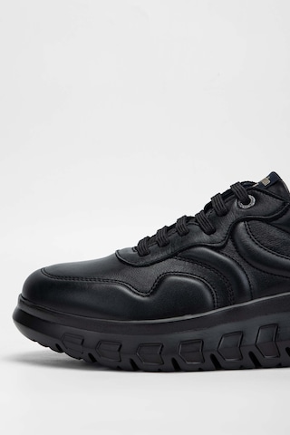 Callaghan Erkek Hakiki Deri Siyah Deri Sneakers & Spor Ayakkabı 618 55340 Erk Ayk Sk23/24 Sıyah Dr Siyah