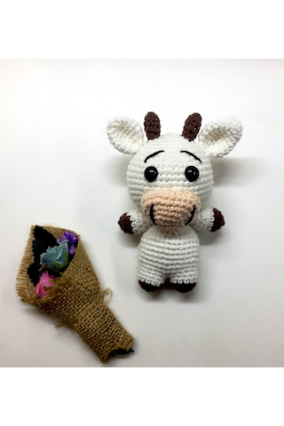 Amigurumi Sevimli Miniklerden İnek Sağlıklı Oyuncak El Örgüsü Amigurumi Sevimli Miniklerden İnek Sağlıklı Oyuncak El Örgüsü