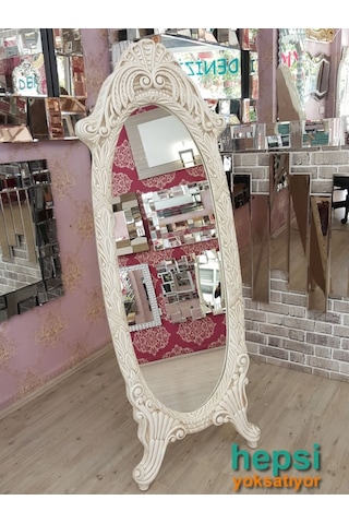 Zarif Model Eskitme Beyaz Renk Varaklı Ayaklı Boy Aynası Beyaz
