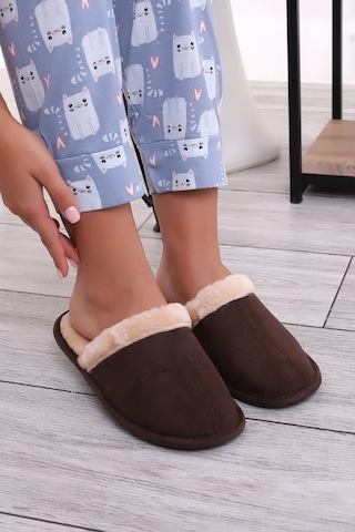 Wordex U050 Unisex Kışlık Ev İçi Terliği Kürklü Yünlü Terlik Kahverengi