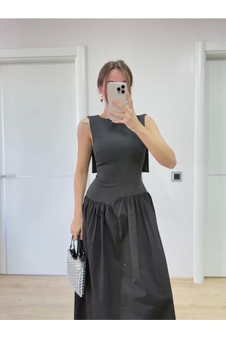 Krep Arkası Kanat Arka Ön Pens Detaylı Uzun Kadın Elbise - Siyah Siyah