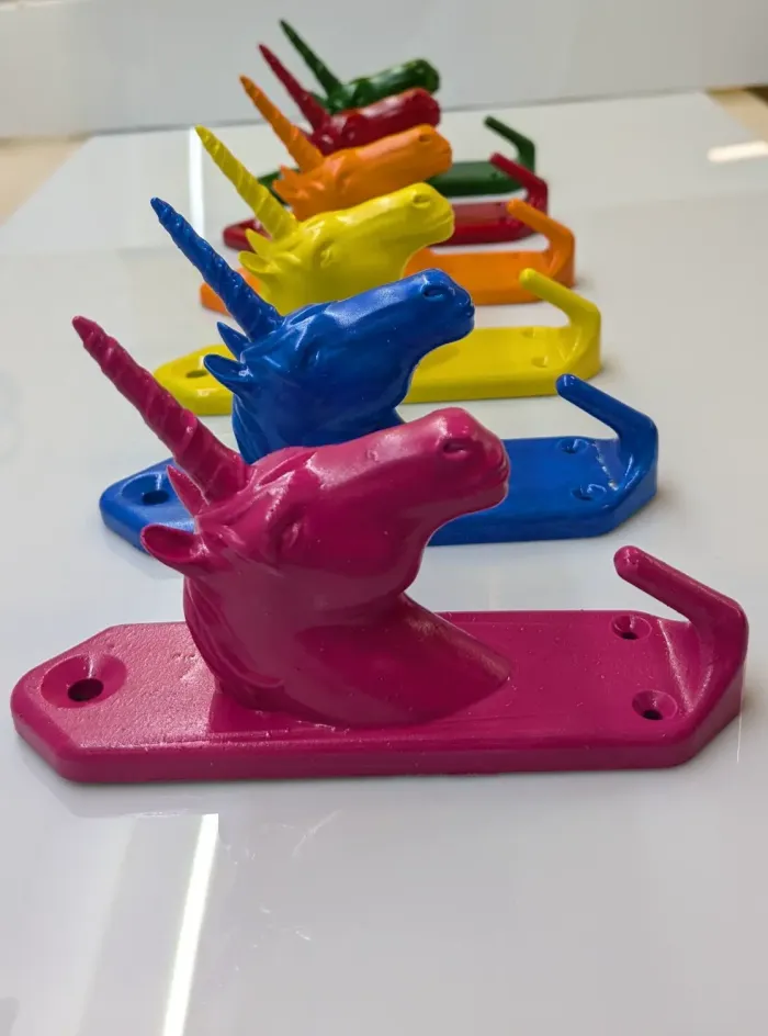Unicorn Duvar Askısı Dekoratif Tek Boynuzlu At Askılık Çocuk Odası İçin Renkli Duvar Kancası Çok Renkli