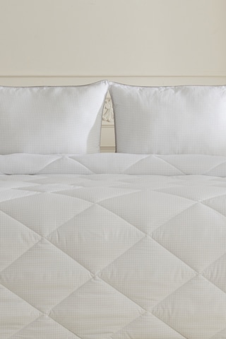 Karaca Home Anti Stres Çift Kişilik Yorgan Beyaz