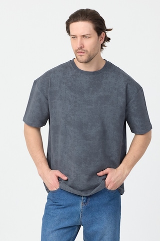 Urbantrendstore Yıkamalı Sade Pamuklu Oversize Salaş Rahat Kalıp Günlük Özel Gün Tişört Biskilet Ve Yuvarlak Yaka Tshirt Regular Normal Kalıp Casual Terletmeyen Soft Dokulu Tarz Bayrama Özel Tişört Gri