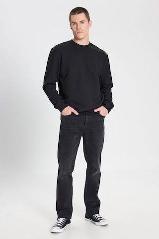 Wrangler Regular Fit Normal Kesim Bisiklet Yaka Siyah Sweatshirt W242593001 Siyah