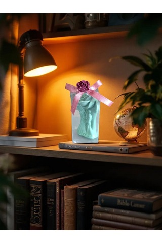 Kokulu Doğal Romantik Aşıklar Görünümlü Yeşil Renk Dekoratif Mum Açık Yeşil