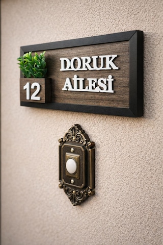Kişiye Özel Ahşap Kapı İsimliği Çiçekli 10x20 Cm Mdf Dekoratif Kapı Tabelası 10x20 Cm