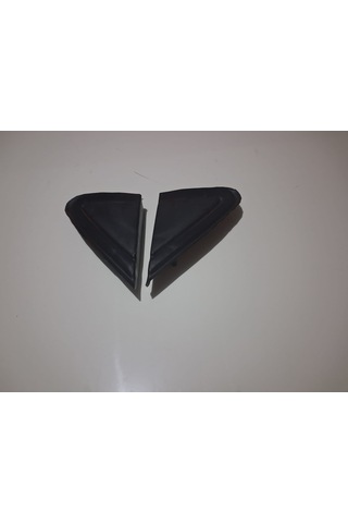 Volkswagen Polo Çamurluk Üçgeni Kapağı Sağ Sol 2004-2009