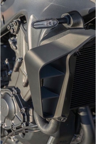 Yamaha Mt-09 Uyumlu Aerodinamik Yan Grenaj Aksesuar Seti Siyah