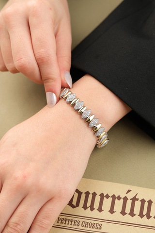 Çildan Womens Gold Özel Tasarım Zirkon Taşlı Simetrik Detaylı Kel Altın - Gümüş - Rose