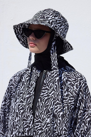 Manuka Bağlamalı Bucket Şapka Zebra Siyah - Beyaz