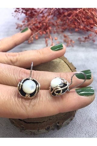 Sedef Taşlı 925 Ayar Gümüş Küpe