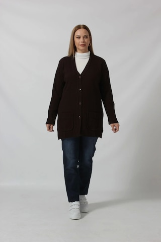 Moda Berray Düğmeli Cepli Hırka Kahverengi