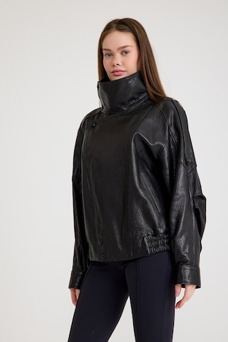 Oversize Bayan Deri Ceket Kısa Vb-22-bk-2847-24114 Siyah