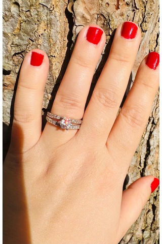 Parlak Gümüş Alyans Yüzük 925 Ayar Zirkon Taşlı