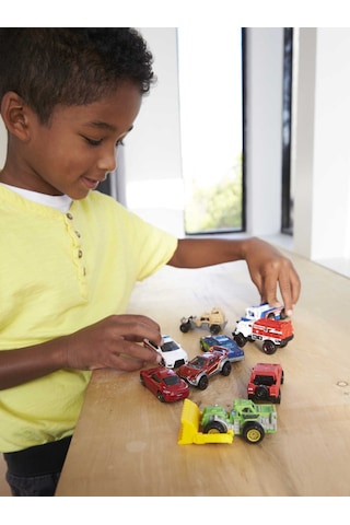 Matchbox 9´Lu Araba Seti