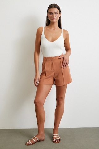 Piliseli Cepli Şort Kiremit Kiremit