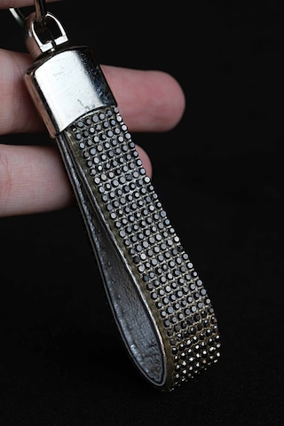 Tasarim Arabam Atike Elif Akin Siyah Swarovski Taşlı Anahtarlık